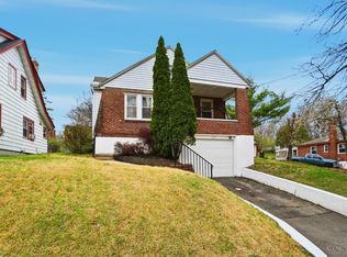 6523 Coleridge Ave, Cincinnati, OH 45213