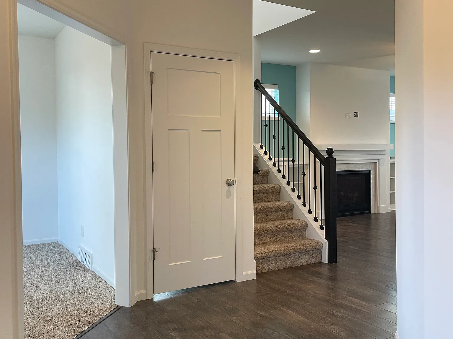 5 bed, 3.5 bath, 3517 sqft, $3,395 — Photo 4