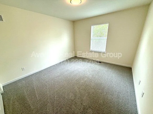 713 Crested Point Dr — Photo 13