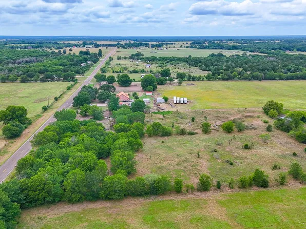 8365 Fm 642, Purdon, TX 76679