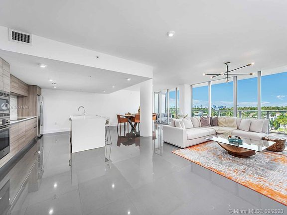 4th image of 6620 Indian Creek Dr #Penthouse 709