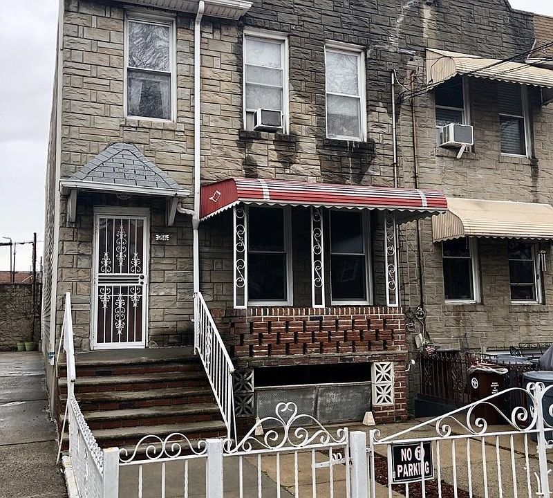 1st image of 216 Bay 40th St #1