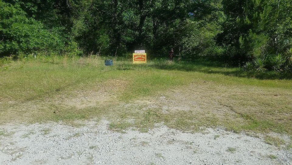 1st image of 205 Pecan Drive