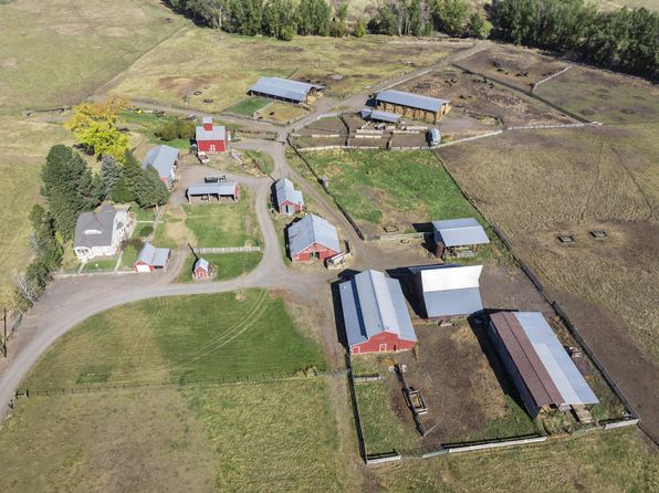 81703 82nd Hwy, Wallowa, OR 97885