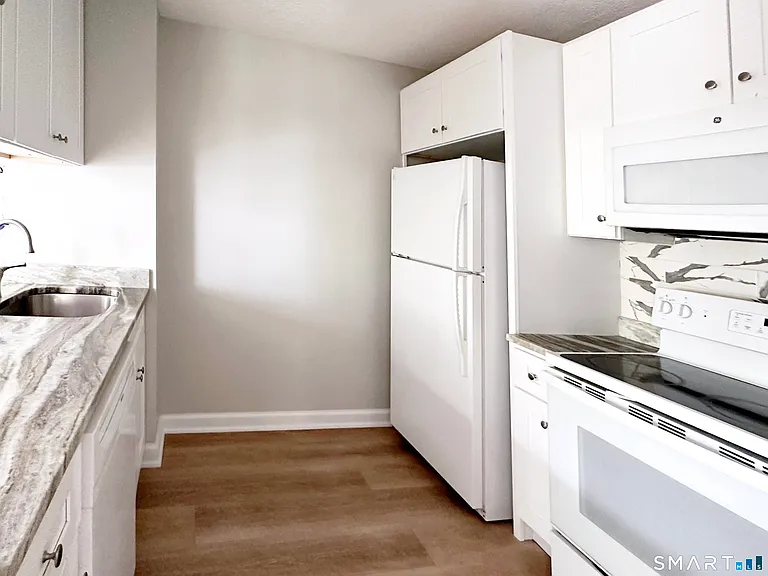 203 Capewell Ave — Photo 22