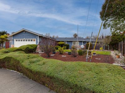 533 Albert Way, Petaluma, CA, 94954