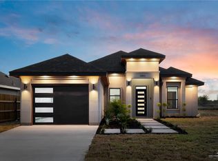 10801 N Baylie Bear Dr, Edinburg, TX 78541