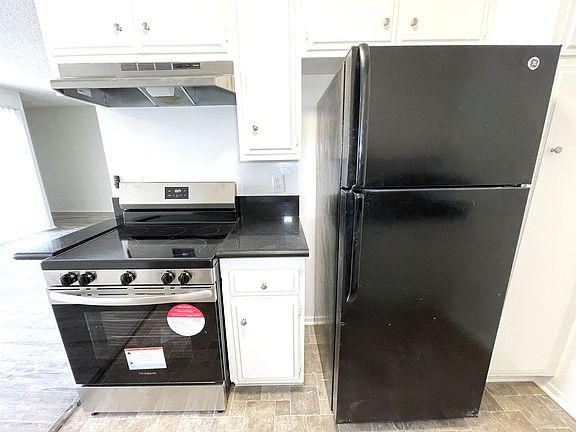 4th image of 11771 National Blvd APT 11