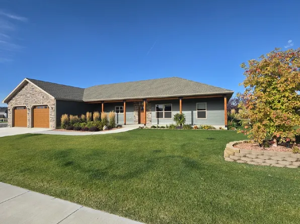 231 Lame Deer Ave, Cody, WY 82414