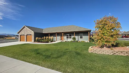231 Lame Deer Ave Photo 1