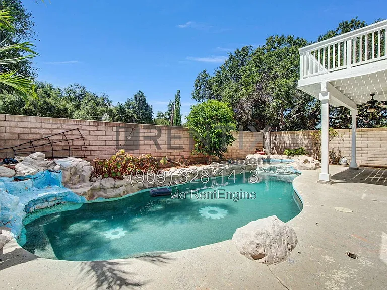 6694 Cowboy St — Photo 30