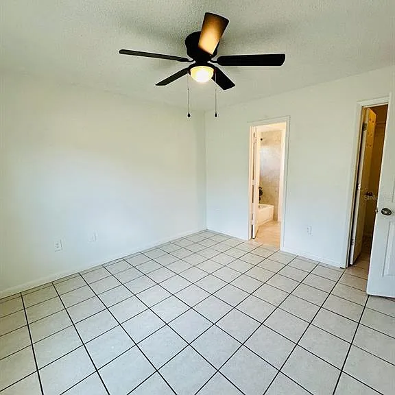 3606 Leanne Ct — Photo 8