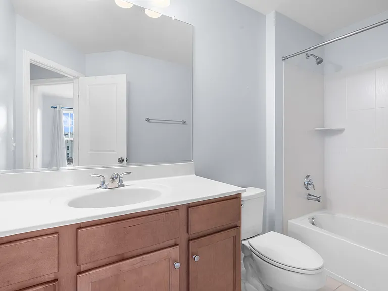 133 Biscane Ct — Photo 18