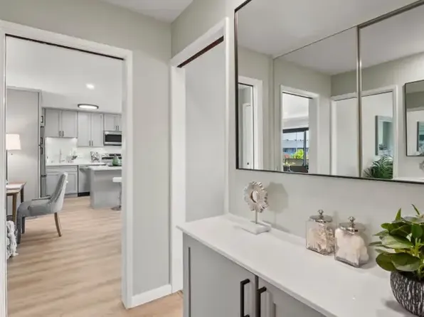 3050 Los Prados St, San Mateo, CA 94403