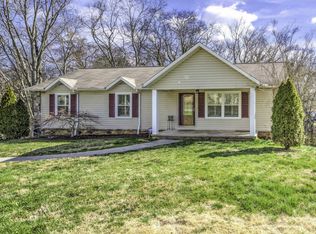 812 Sky Blue Dr, Knoxville, TN 37923