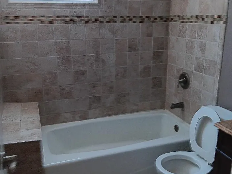 2390 E Vassar Ave — Photo 8