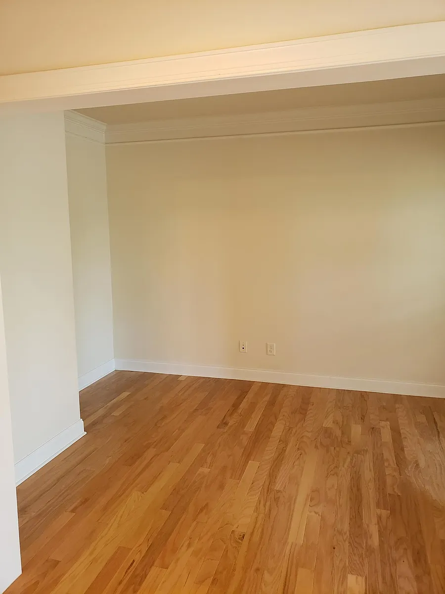 Building Photo - 2021 Aventon Ln