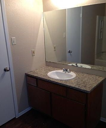 5th image of 3109 Jeanne Marie Ct