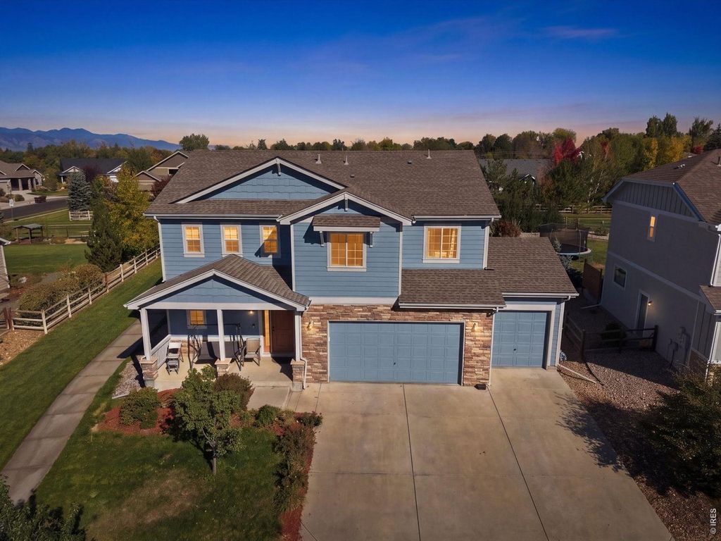 756 Vista Grande Cir