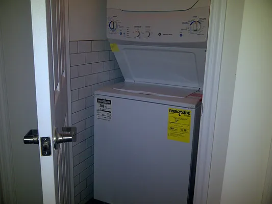 Rented by Obiajula Ugbomah, LREB | media 5