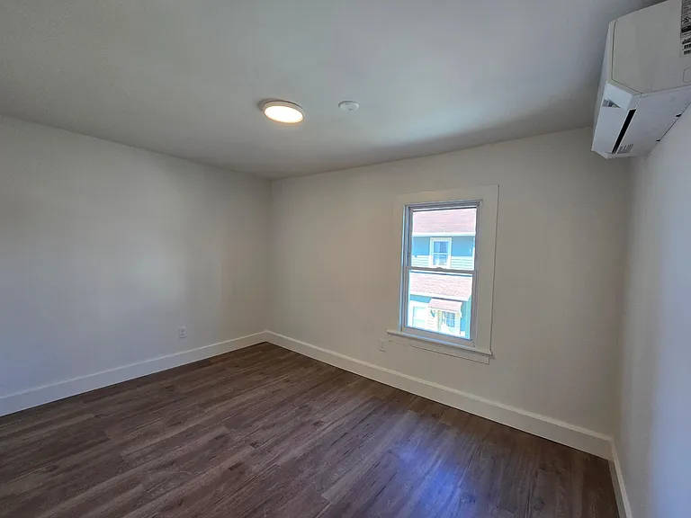 13 W Church St #2 — Photo 7