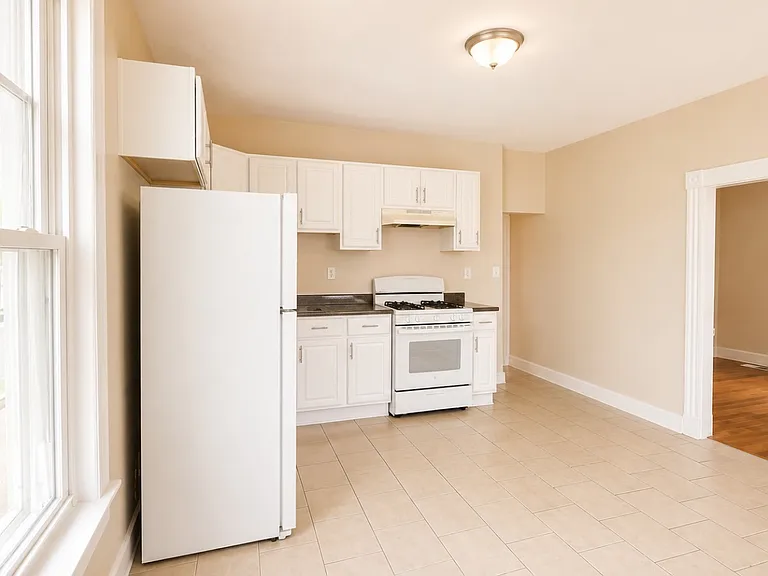 48 Fulton St #1 — Photo 17