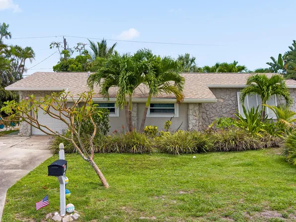 149 NE 3rd St, Satellite Beach, FL 32937