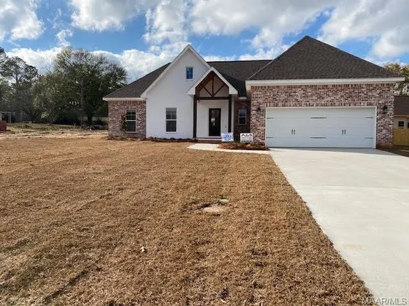307 Dauphin St, Enterprise, AL 36330