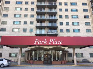 2500 N Van Dorn St #PH09, Alexandria, VA 22302