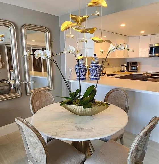 5701 Collins Ave #905 — Photo 4