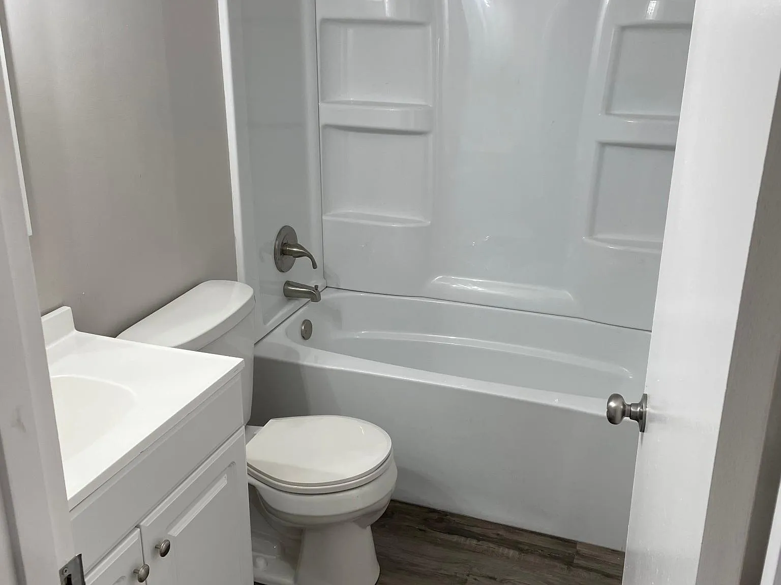 2 bed, 720 sqft, $960 — Photo 4