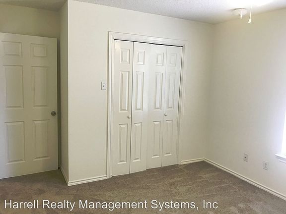 4th image of 211 Western Dr