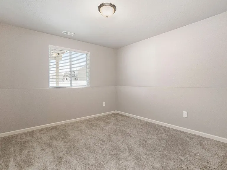1335 Sturgeon Point — Photo 38