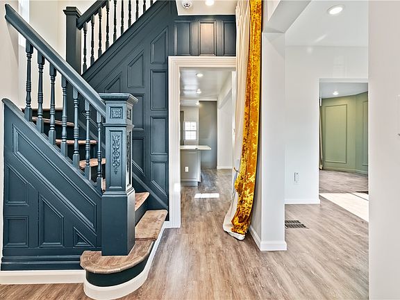 3rd image of 445 N School St
