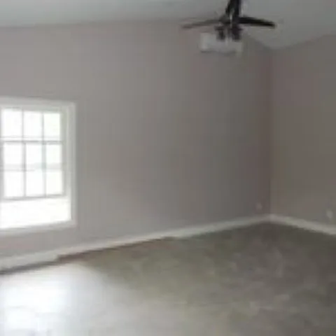 1 bed, 800 sqft, $1,595 — Photo 3