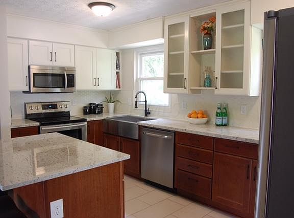 4th image of 13937 Copperfield Ln NW