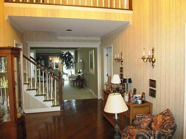 2nd image of 10223 Ford Rd