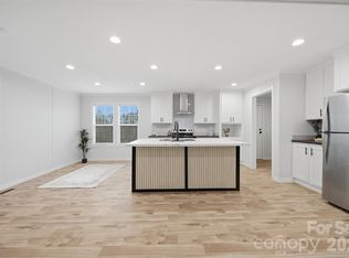 4184 Maple Trl, Morganton, NC 28655