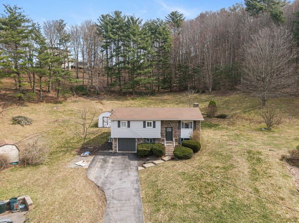 133 Sue Ln, Daniels, WV 25832