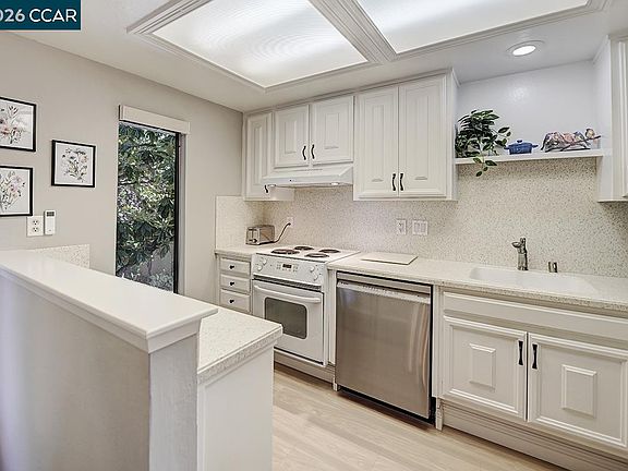 5th image of 2716 Tice Creek Dr APT 1