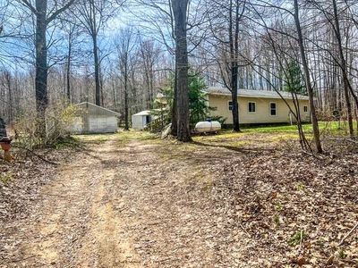 1300 Birch Rd, Harrison, MI, 48625