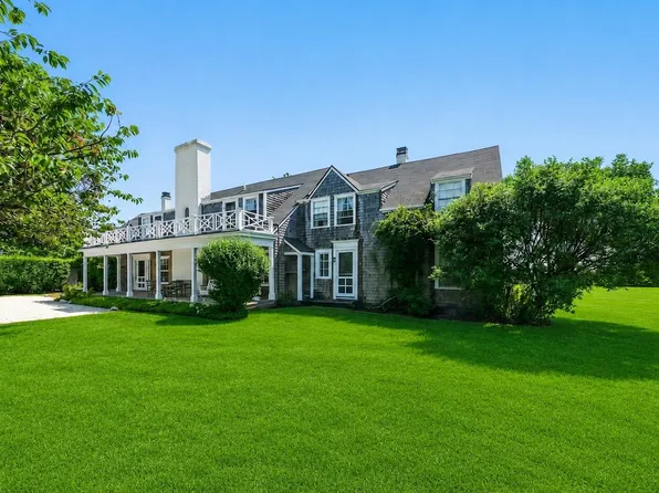 35 Shell St, Nantucket, MA 02554