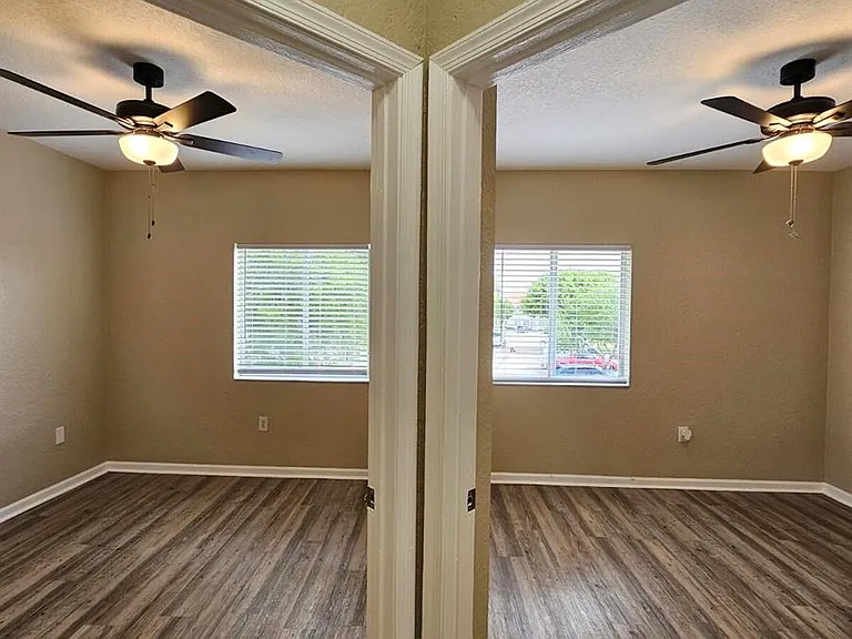 1063 Golden Lakes Blvd #322 — Photo 19