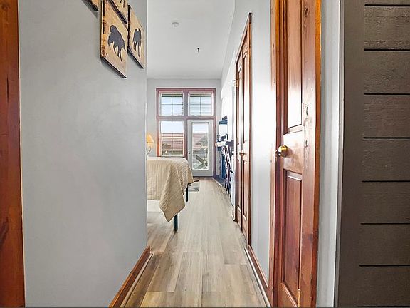 5th image of Highland House 420