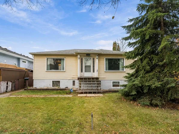 12210 95th St NW, Edmonton, AB T5G 1N2