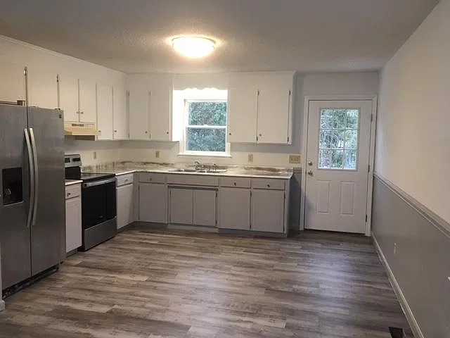 3 bed, 1040 sqft, $1,400 — Photo 4