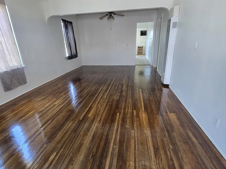 16063 K St #1 — Photo 16