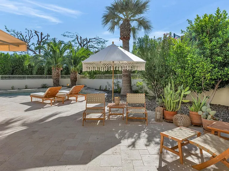 9447 E Calle De Valle Dr — Photo 25