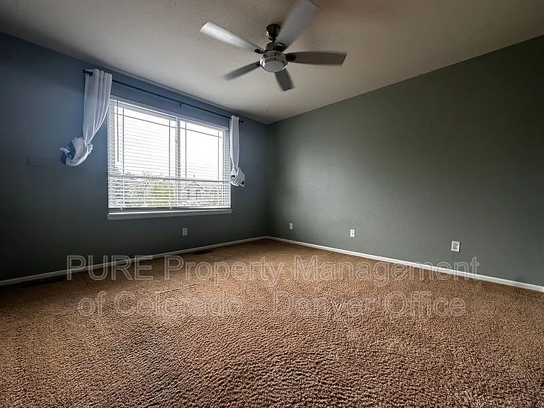 8602 Mallard Pl — Photo 10