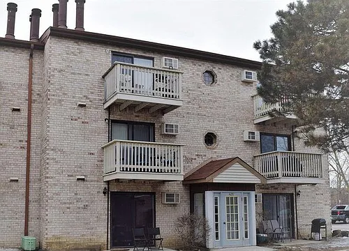 421 E Osage Ln #1A Photo 1